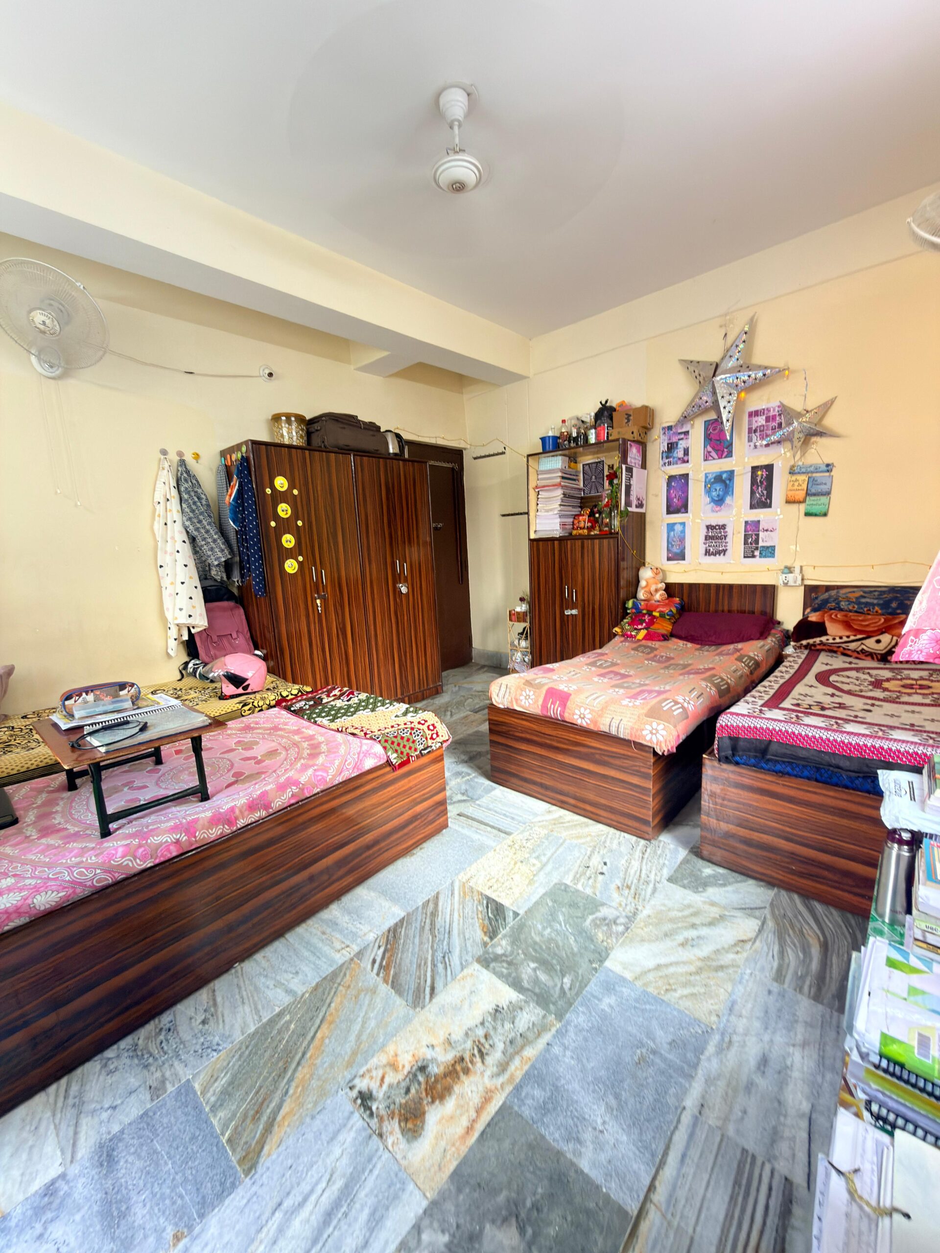 Kainaat Girls Hostel